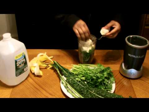 download lagu mp3 mp4 Parsley Kale And Berry Smoothie, download lagu Parsley Kale And Berry Smoothie gratis, unduh video klip Parsley Kale And Berry Smoothie