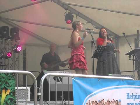 Don't You Worry Bout A Thing (Cover) by Funk Lab at Wokingham Festival 2014
