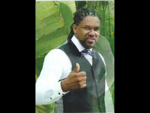 El Divo De La Bachata - El Golpe De La Perra Bica