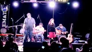 Duetto's. Chovendo na Roseira (Tom Jobim).