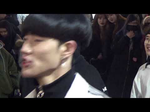 [MAXXAM] 171229 김민석 - 블랙슈트