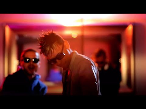 Santana - Ambiciosa (Feat. Galante) [OFFICIAL VIDEO]