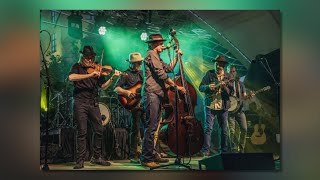 🎶 Barrett Smith of Steep Canyon Rangers Joins Our Spotlight Music Series