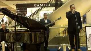 A Puro Dolor (Son by Four) by Jose Gomez Hernandez @ Paragon Music En Vogue 01 Mar 12