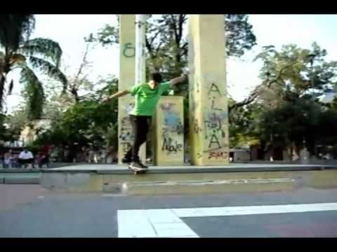 E' loqueai parte Kevin Brito  - video original en: http://vimeo.com/20306015