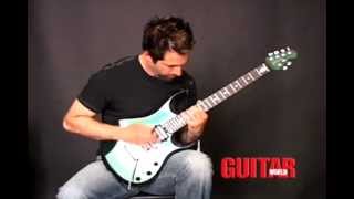 John Petrucci demonstrates 'Bite of the Mosquito'