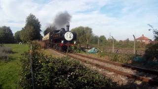 preview picture of video 'Didcot Railway Centre. Day out with Thomas shuttle train.'