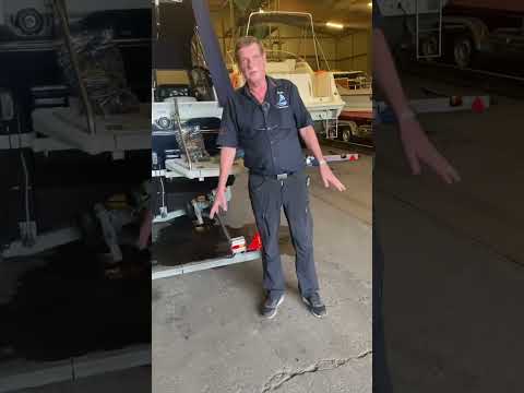 Impeller zerstört durch fehlendes OMC-Emblem – SO passiert's | Bootsdoktor