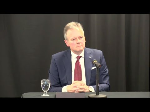 2016-06-15 Press conference / conférence de presse - Stephen S. Poloz