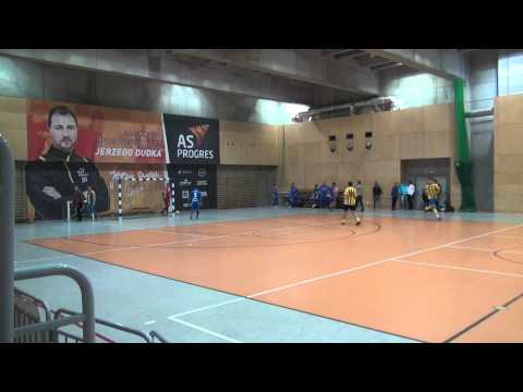 BSF Bochnia 4:2 Maximus (1 połowa - 1 część)