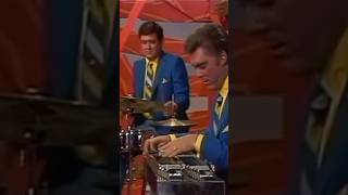 Buck Owens and the Buckaroos (Hello Trouble 1969)#heehaw #buckowens