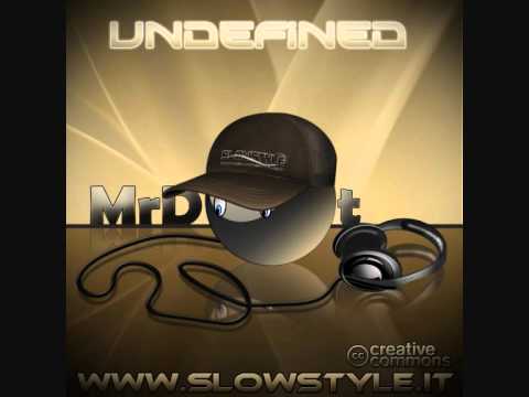 MrDot - Distort The Kick