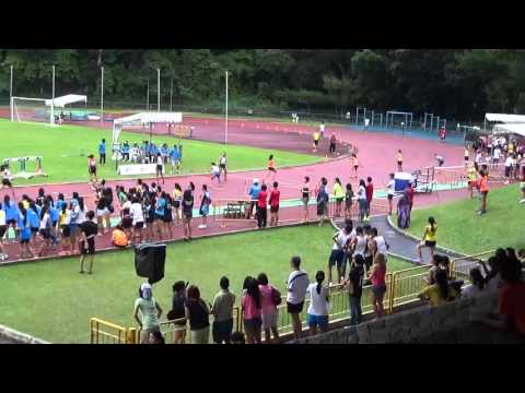 SPH Relays 2016 (B Girls 4x200m Final - Syarah, Diane, Rachel, Syiqin)