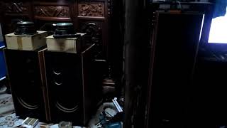 Loa nghe nhạc và hát KaraOke