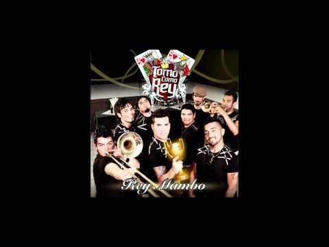 TOMO COMO REY   ARRIBA DE LA PELOTA