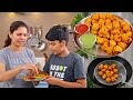रिमझिम बारिश में चटपटे मूंग दाल के पको