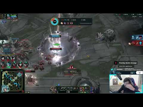 Revolta conhecendo o poder da Gwen