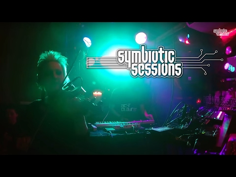 SYMBIOTIC SESSIONS - Fully Improvised High Tech Jamsession feat. Ewa Pepper