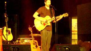 Bryan Greenberg -- Hmmm