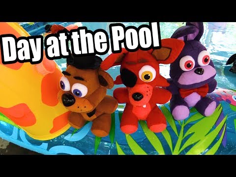 FNAF Plush Episode 89 - Day at The Pool
