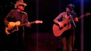 Pieta Brown - In My Mind I Was Talkin' To Loretta - Live at Schubas