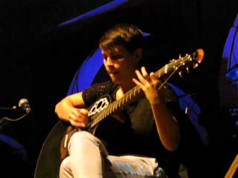 12/15 Kaki King - Goby @ BOtanique 3.0, Bologna, Italy (03/07/2012)