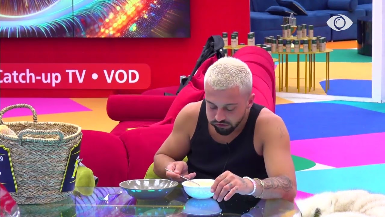 Është buxheti personal…/ Loredana diskuton me Gjestin