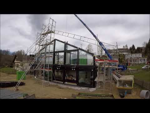 Construction of our "Huf" house in 3 minutes.