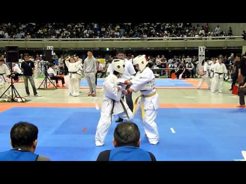 Kulchytska Anna Ukraine (aka) – Komiya Nakayoshi Japan (siro) 1 fight