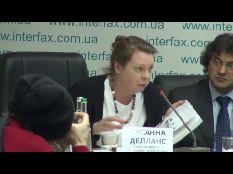 Трансляция пресс-конференции на тему "Презентация пособия "Как громаде создать Центр предоставления административных услуг с нуля"