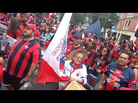 "100 años ATLANTE les guste o no les guste" Barra: La Tito Tepito &bull; Club: Atlante