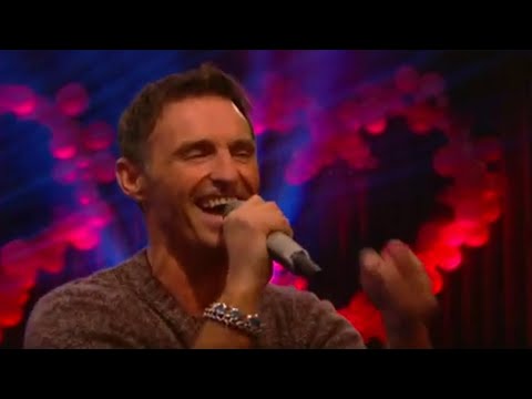 Marti Pellow - 'Love is All Around' | The Late Late Show | RTÉ One