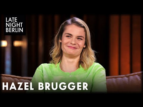 Has country life changed Hazel Brugger? | Late Night Berlin