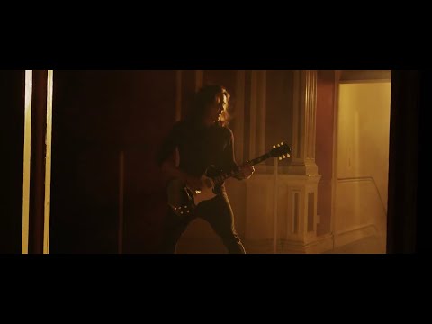 Finding Aurora - The Last Call (Official Music Video)