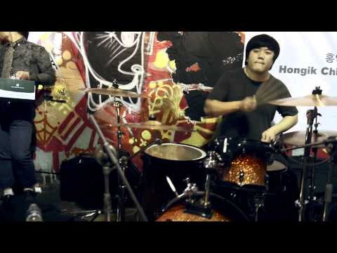 2013.10.12. "Gangs are Blue" - 쾅프로그램. [Zandari Festa]