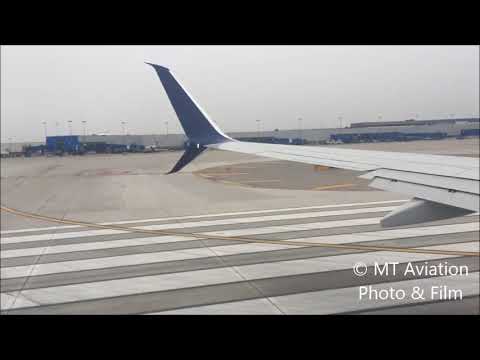 Delta Boeing 737-900 take off, DTW