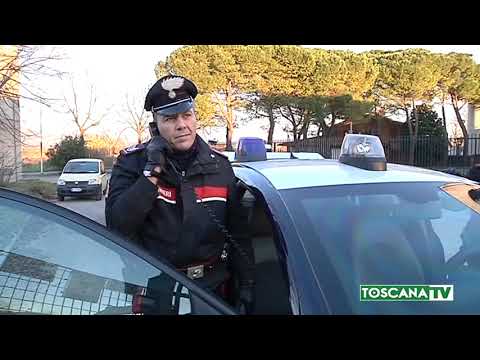 2019-01-04 PRATO - CAPANNONE COLMO DI SCARTI TESSILI, SCATTA SEQUESTRO