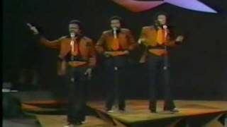 The Delfonics - Didn&#39;t I Blow Your Mind This Time - Live 1973