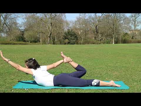 Yoga Posture Halber Bogen