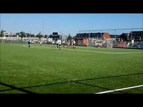 RKVV Meerburg O17-1 vs RCL O17-2,  vrije trap Meerburg