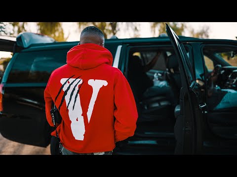 BlueBucksClan and tevoLAron