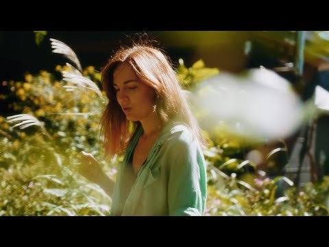 Sophia Ammann - Dinner on the Kitchen Floor (Official video)