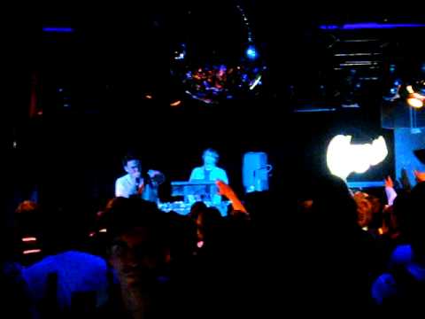 Audio bullys @ 16 tonn Moscow 26-05-2011 (1).MPG