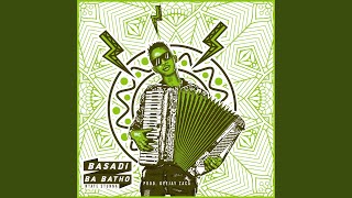 Download lagu Basadi Ba Batho... mp3