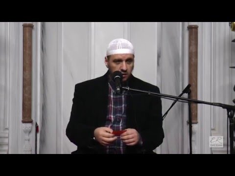 18 - Besimtarët i gëzohen suksesit të njeri-tjetrit - Enis Rama