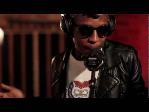 In Session: Loui the ZU - Smokers Lung