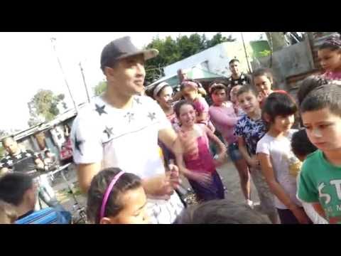 La Caratula "Mi chinita" (Oficial video)