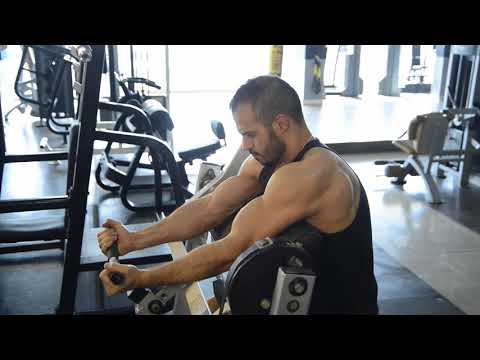 جهاز البايسبس -  Machine Preacher Curls