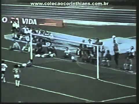 Corinthians 4 x 0 Paulista Campeonato Paulista 1977