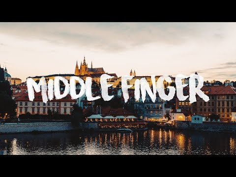 Phoebe Ryan x Quinn XCII - Middle Finger